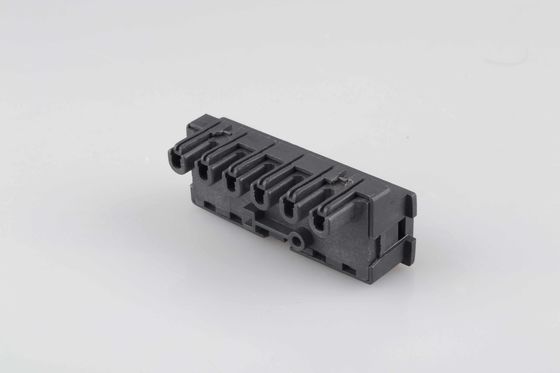 203 - 301 mm Części wtryskowe z tworzywa sztucznego Wtryskiwacz akumulatora do 3-stykowego złącza Molex Micro Con